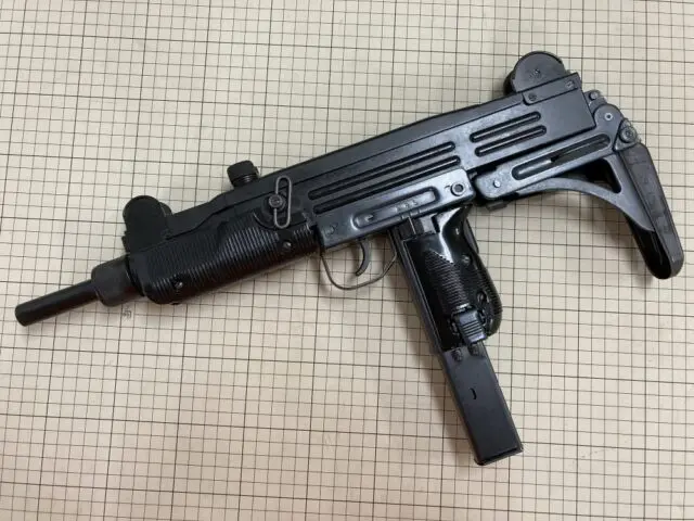 買取実績】マルシン 金属製モデルガン『UZI サブマシンガン』 中期モデル