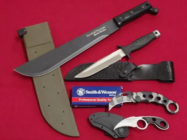 宅配買取】青森県八戸市のナイフ多数買取実績｜銃だけじゃない！ S&W