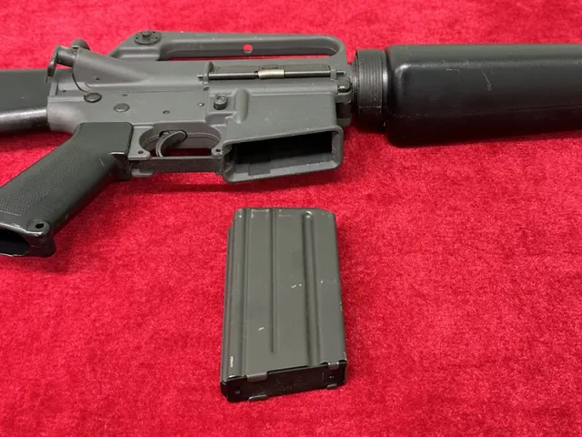 ホビーフィックスM16A1 マガジンハウジング