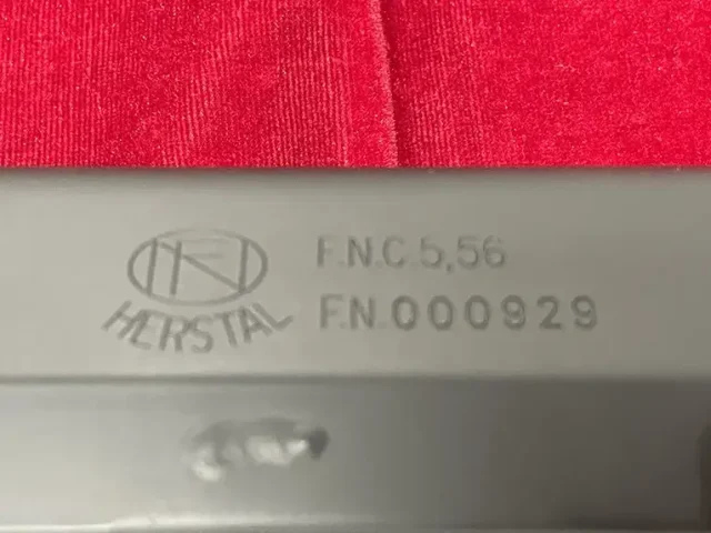 VFC FN　FNC　ガスブローバック　刻印