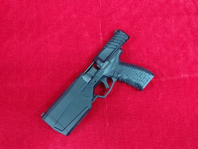【宅配買取】京都府宇治市のガスガン買取実績｜東京マルイ サイガ-12SBS/KRYTAC SilencerCo Maxim 9 CO2(JASG ver)