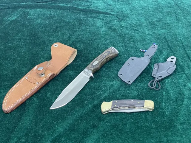 【出張買取】埼玉県深谷市のナイフ買取実績｜前編：松田菊男、根本朋之、HIRO KNIVES、BUCK