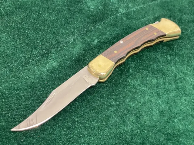 BUCK　＃110　フォールディングハンターナイフ