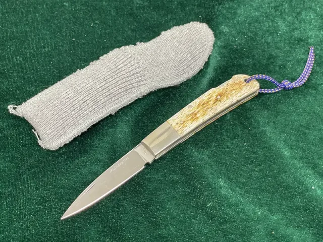 鹿山利明