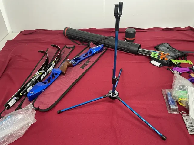 アーチェリー用品2