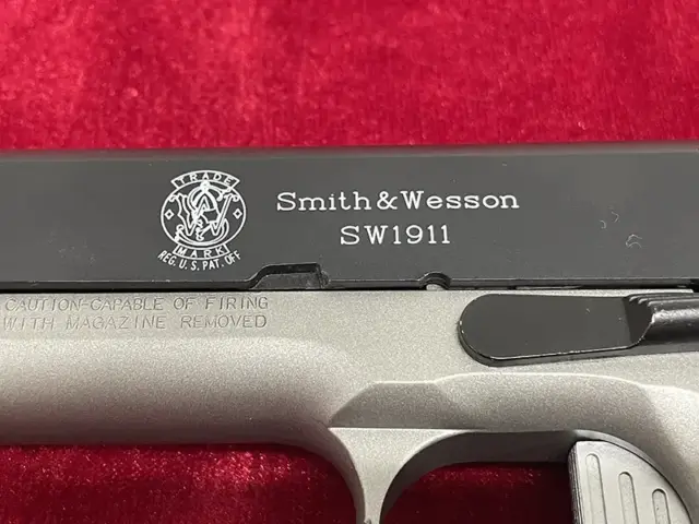 ウエスタンアームズ Smith & Wesson SW 1911 DOUG KOENIG　刻印