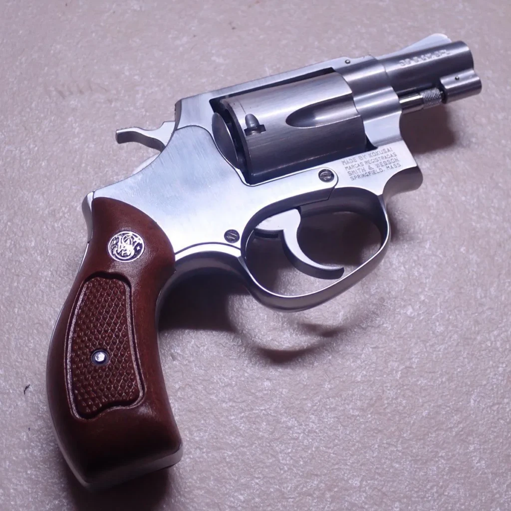 コクサイ モデルガン S&W M60 2インチ スタンダード スーパーステンレス 画像2