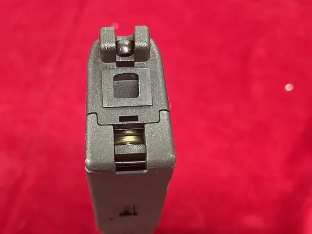 NORTHEAST STEN MK-IIS　マガジン1