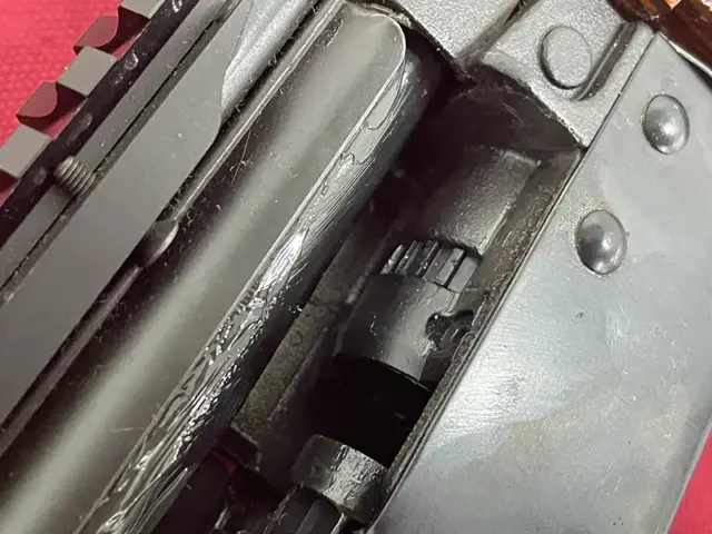 GHK AKS-74U クリンコフ CO2仕様　ホップダイヤル