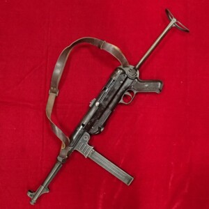 無可動実銃 MP40 シュマイザー 新加工品 ドイツ軍 短機関銃 WWII