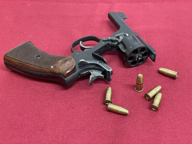 マルシン エンフィールドNo.2 MkI　ホールドオープン