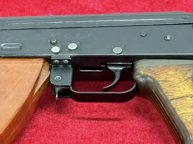 AKM 無可動実銃　トリガー部