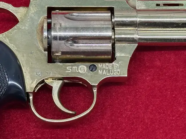 マルゴーパイソン6インチ刻印