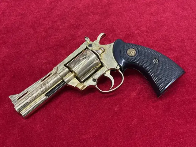 マルゴー モデルガン パイソン4インチ