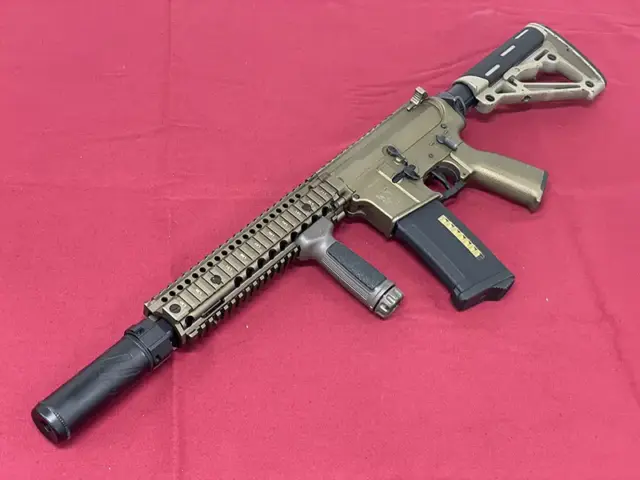 【店頭買取】埼玉県さいたま市の電動ガン買取実績｜東京マルイCQB-Rベース ダニエルディフェンス、ホーグほか実銃用パーツ多数、Next-Jカスタム品