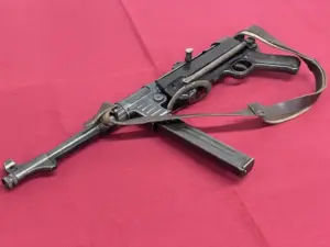無可動実銃MP40 トップ画像