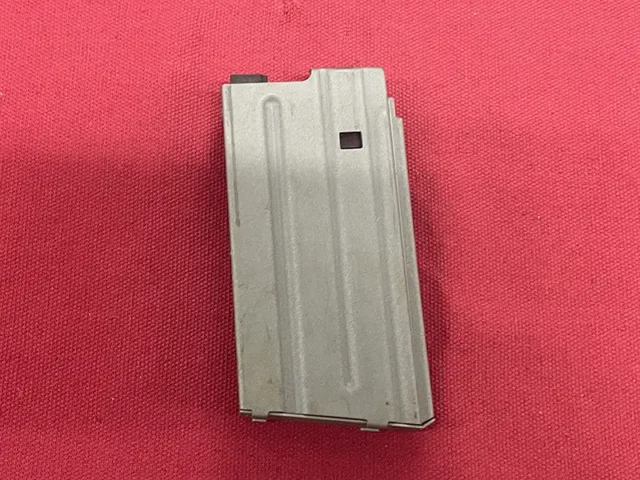 TOPJAPAN M16EBB+M203 マガジン2