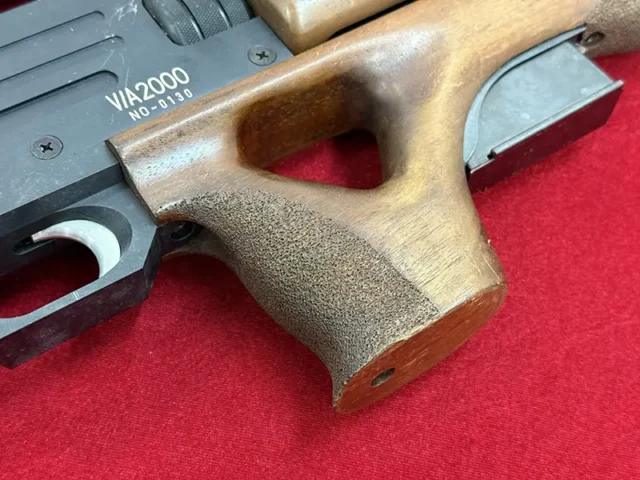 アレス WA2000 グリップ