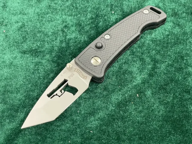 ワルサーP99 レーザーカット 本体