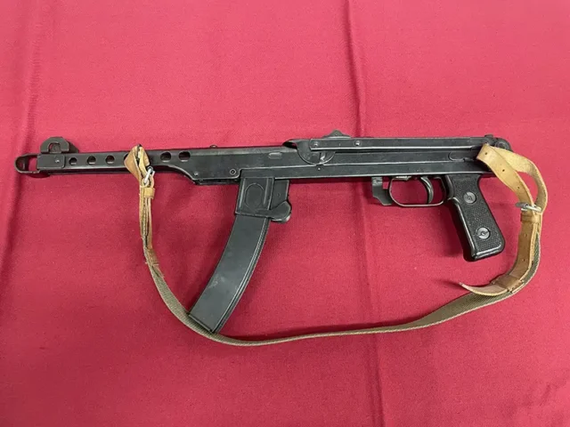 無可動実銃PPS-43左側面