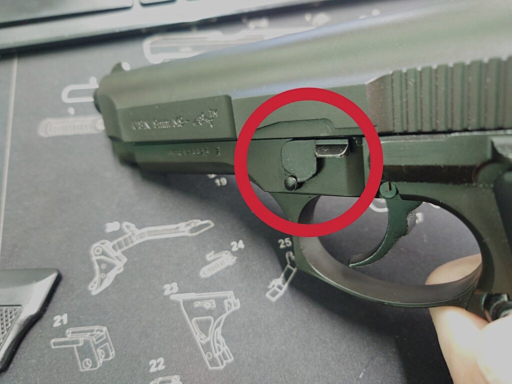 M9 ドルフィン ディスアッセンブリーラッチ