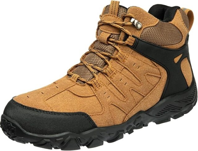 トレッキングシューズ