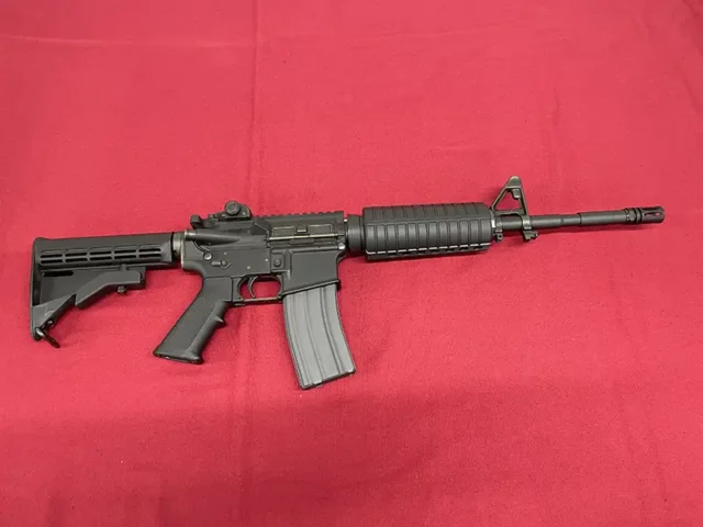 電動ガンEVOLT M4A1 右側面