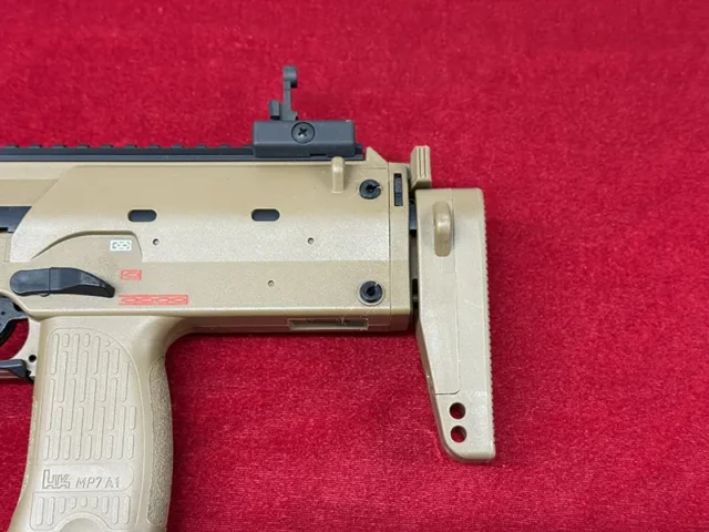 VFC UMAREX H&K MP7A1 RAL8000 ストック収納