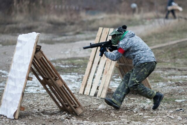 サバゲー 走る様子
