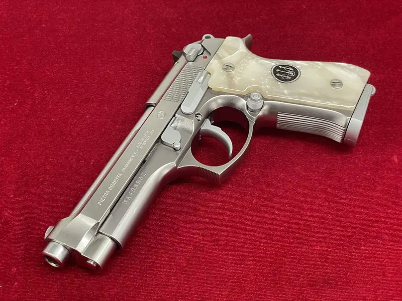 ウエスタンアームズ ガスブローバック ベレッタM92FS INOX