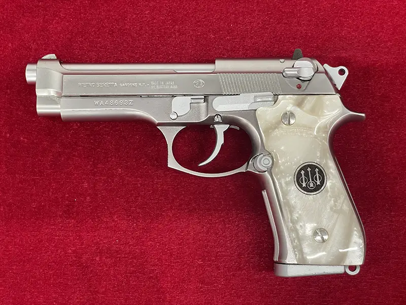 ウエスタンアームズ ガスブローバック ベレッタM92FS INOX 左側面