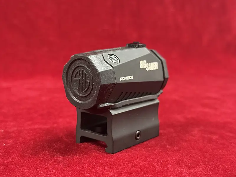 SIG SAUER ROMEO5ロゴ