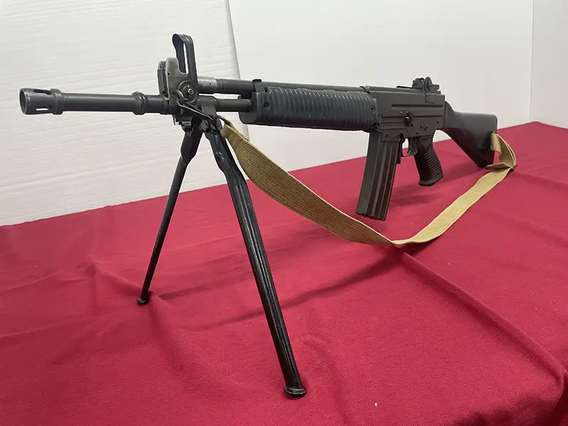 無可動実銃M70/223 バイポッド展開