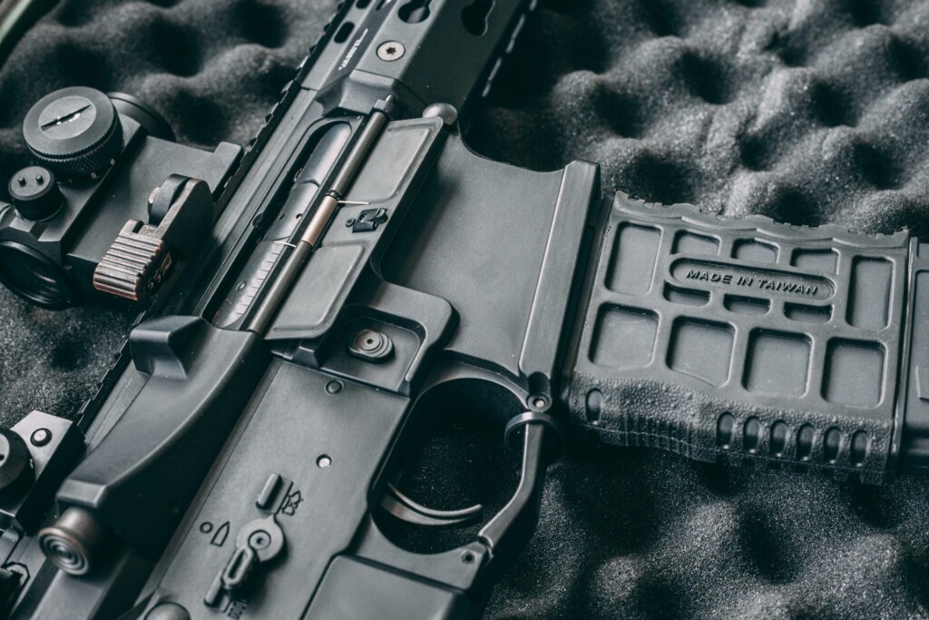 ライフルがハードケースに入っている様子