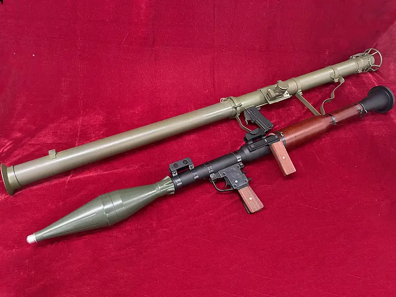 M9A1バズーカとRPG-7