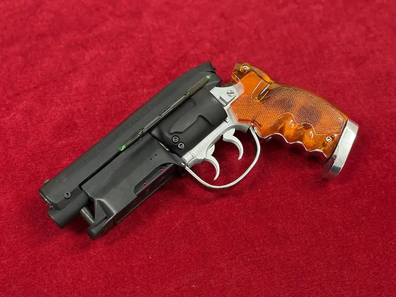 エルフィンナイツプロジェクト「M2019 BLAST PISTOL Kit Model」メインカット