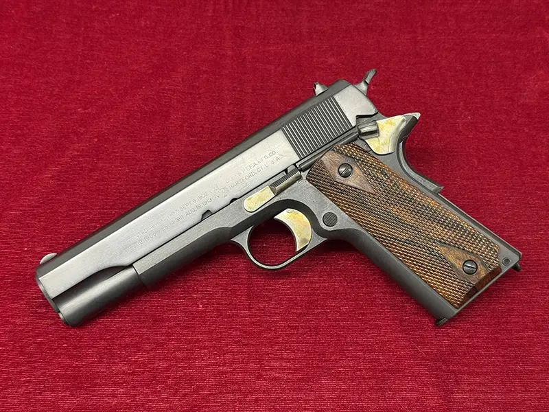 M1911 COLD STEEL(GOLD) 本体