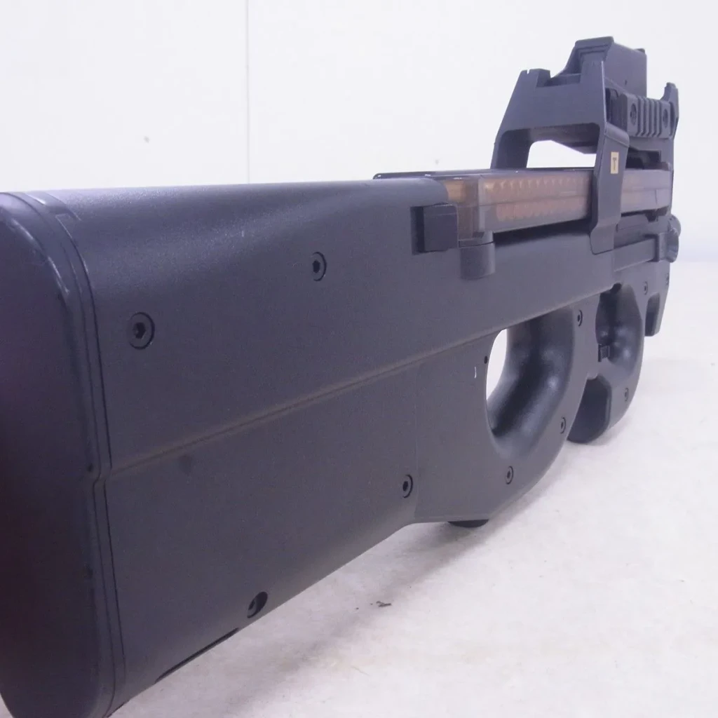 P-90 NEW 後面