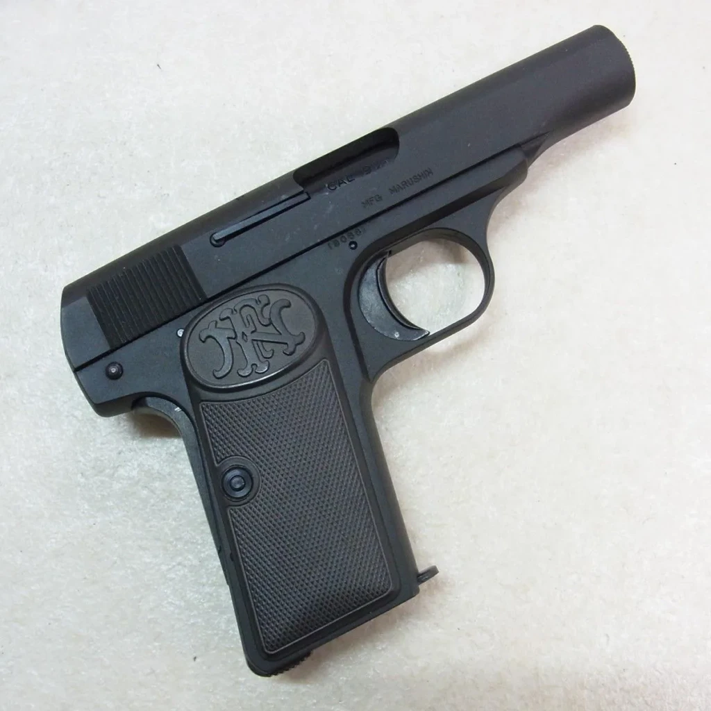 M1910 PFCブローバック 右面