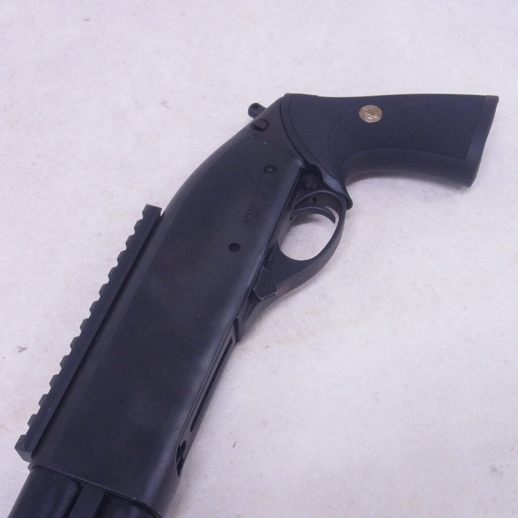 M870 グリップ