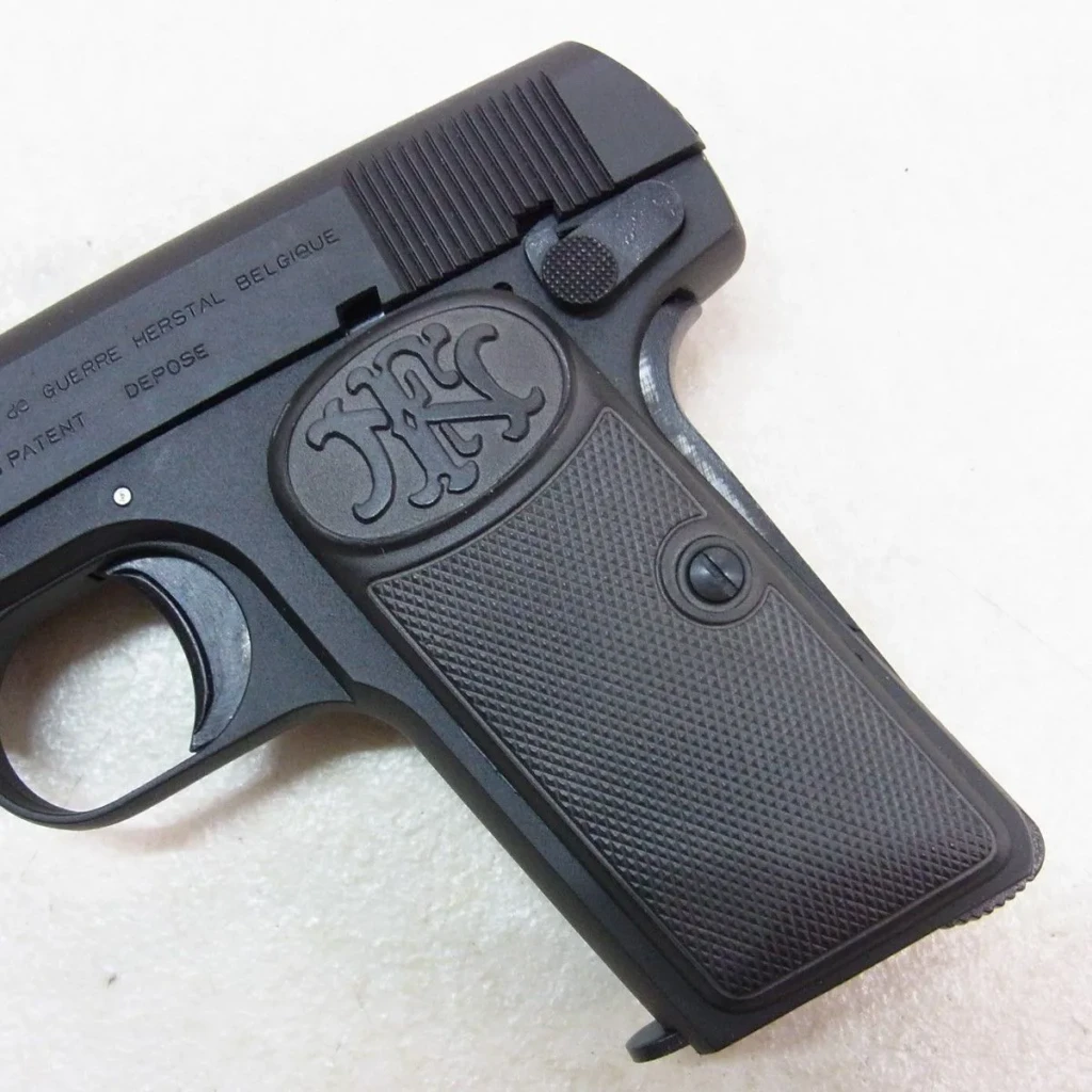 M1910 PFCブローバック グリップ