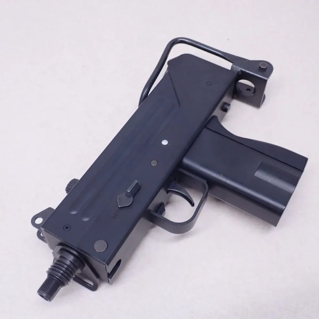 MAC10 左面